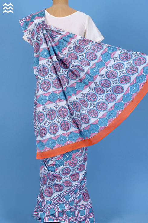 Mulmul Cotton Saree With Fall In Floral Block Print